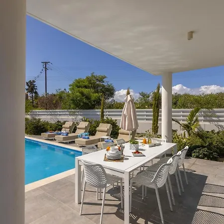 Diamond Villa