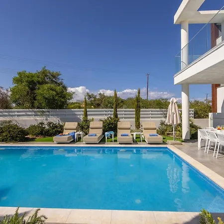 Diamond Villa