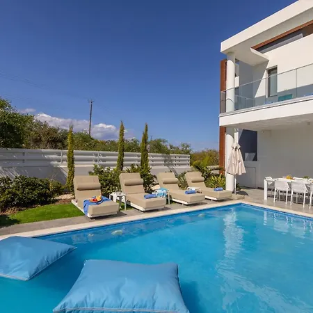 Diamond * Protaras