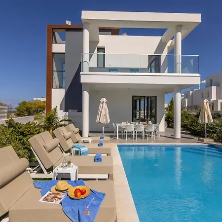 Diamond Villa Protaras