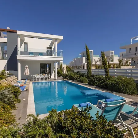 Diamond * Protaras