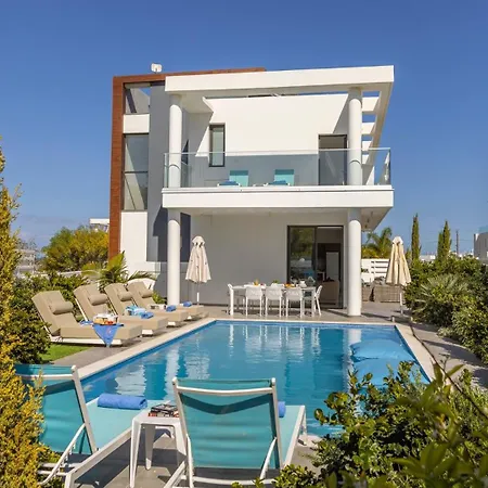 Diamond Villa Protaras